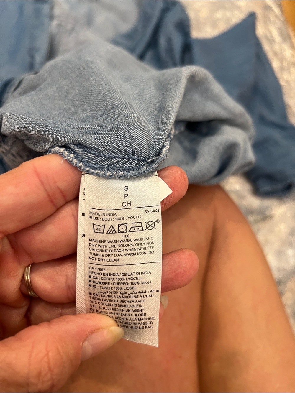 Old Navy Light Blue Denim Romper size small. - Picture 8 of 8
